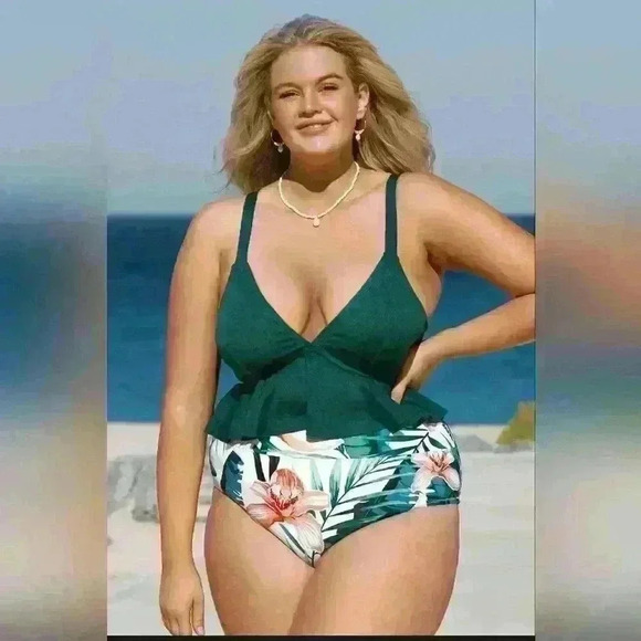 *3 for $25* Cupshe Plus Size Bikini‎ - Picture 2 of 4